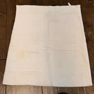 BCBGMaxAzria Cream Pencil Skirt